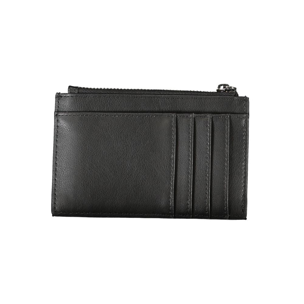 Calvin Klein Sleek Black Zip Wallet with Contrast Detailing Calvin Klein